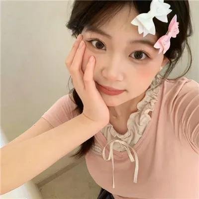 暗红